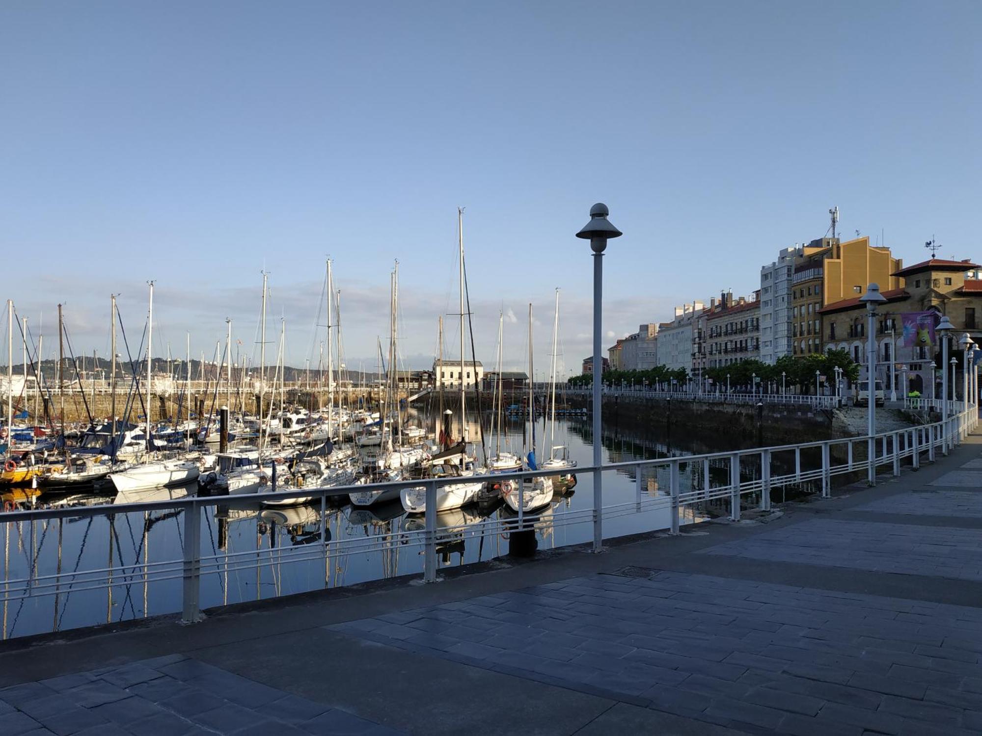 El Rincon Del Puerto Daire Gijón Dış mekan fotoğraf